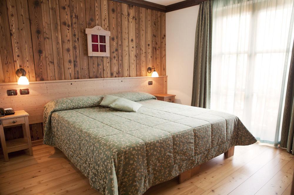 Silou Retreat Otel Champdepraz Dış mekan fotoğraf