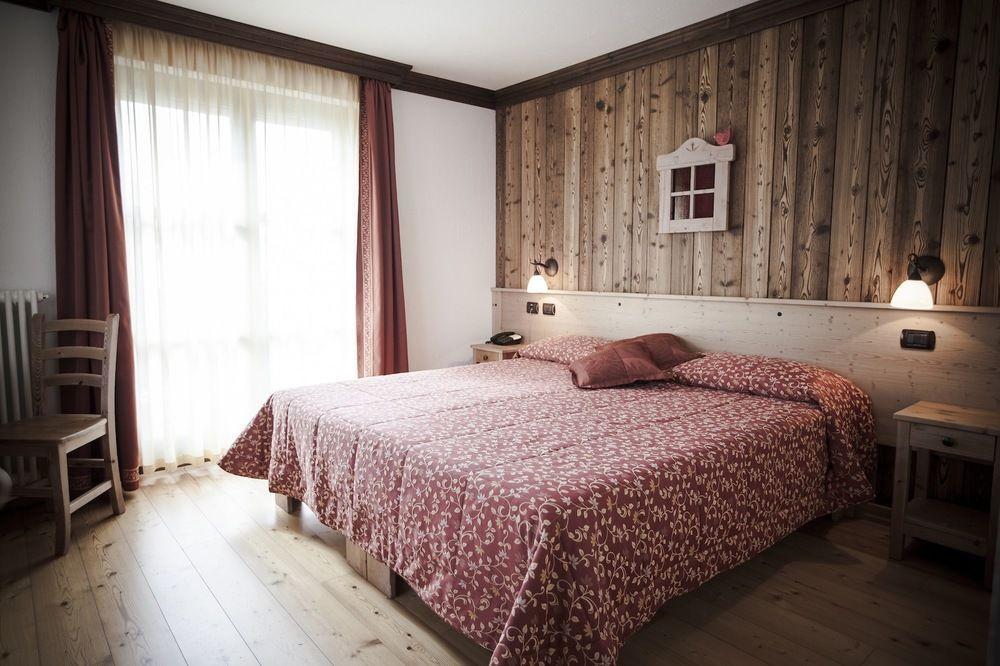 Silou Retreat Otel Champdepraz Dış mekan fotoğraf