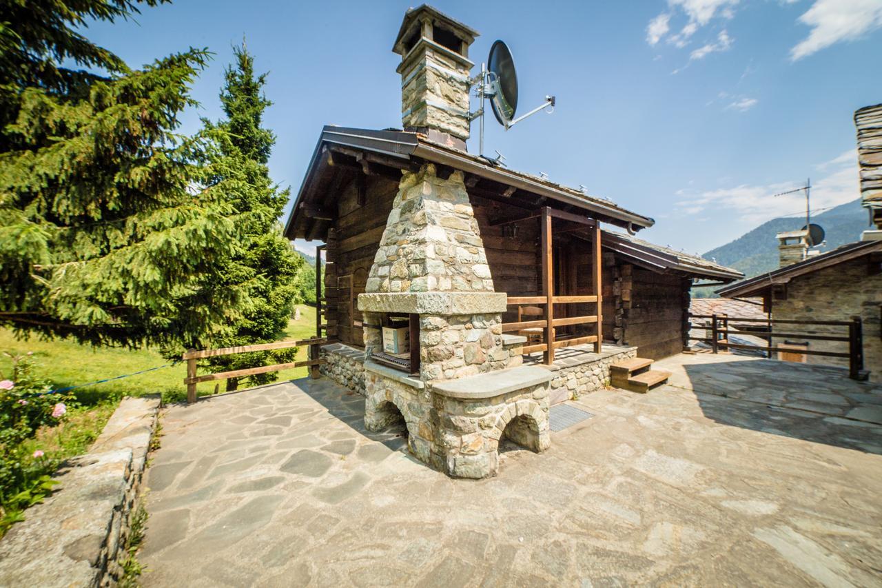 Silou Retreat Otel Champdepraz Dış mekan fotoğraf