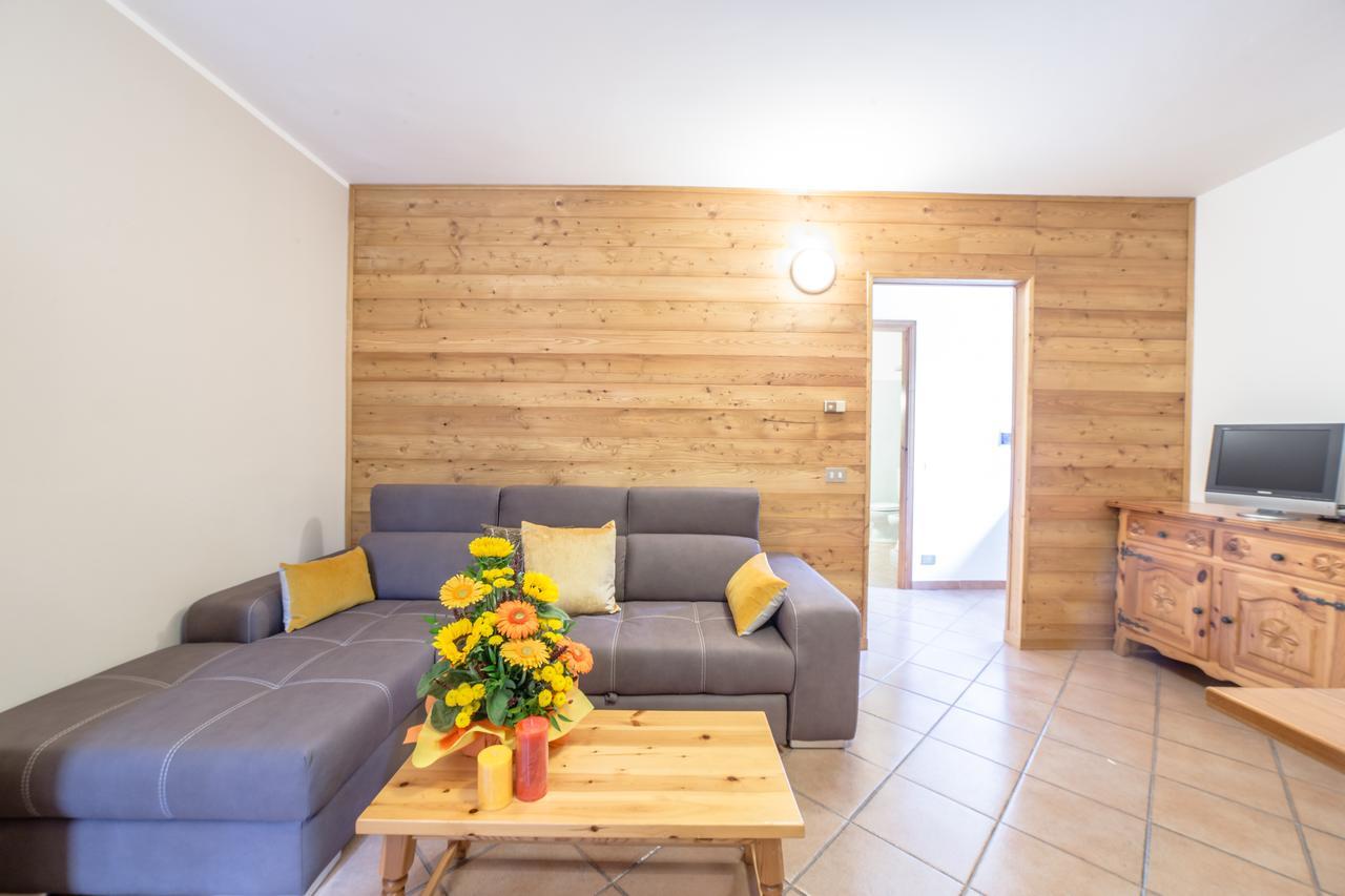 Silou Retreat Otel Champdepraz Dış mekan fotoğraf